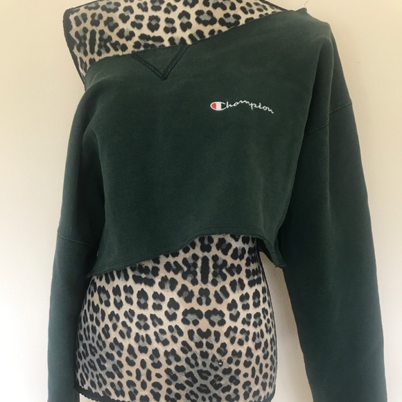 Champion Tops - Champion cropped sweatshirt